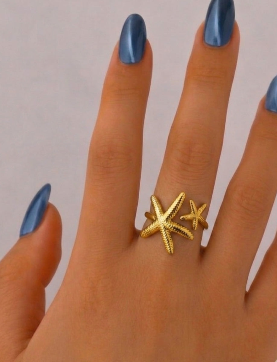 Anillo Abierto de Doble Estrella de Mar