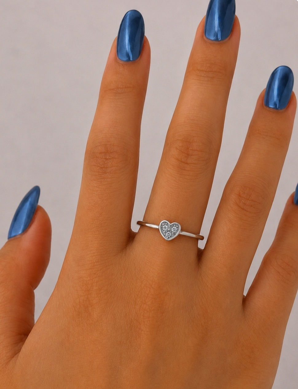 Anillo Abierto con Forma de Corazón