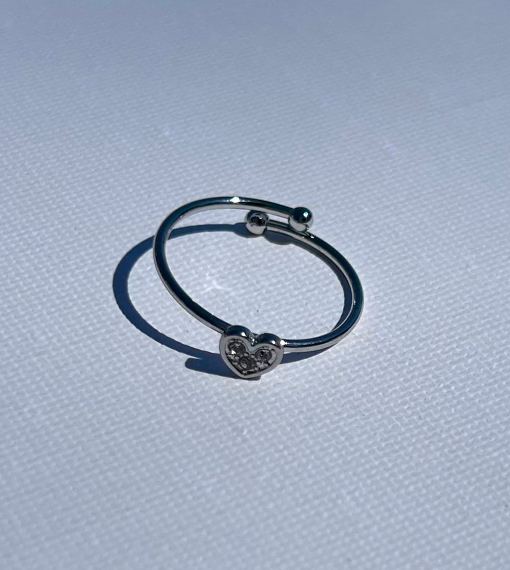Anillo Abierto con Forma de Corazón