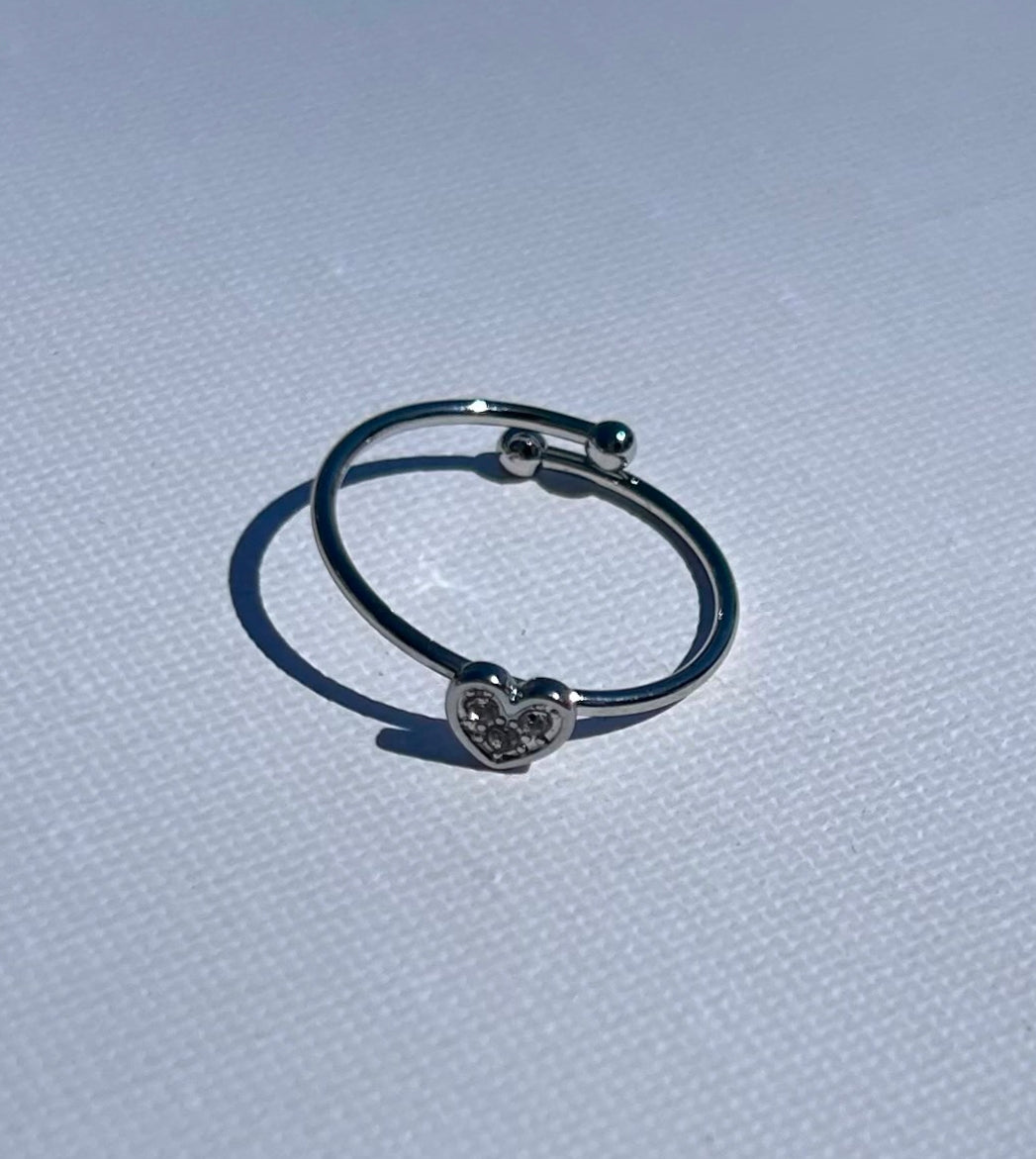 Anillo Abierto con Forma de Corazón
