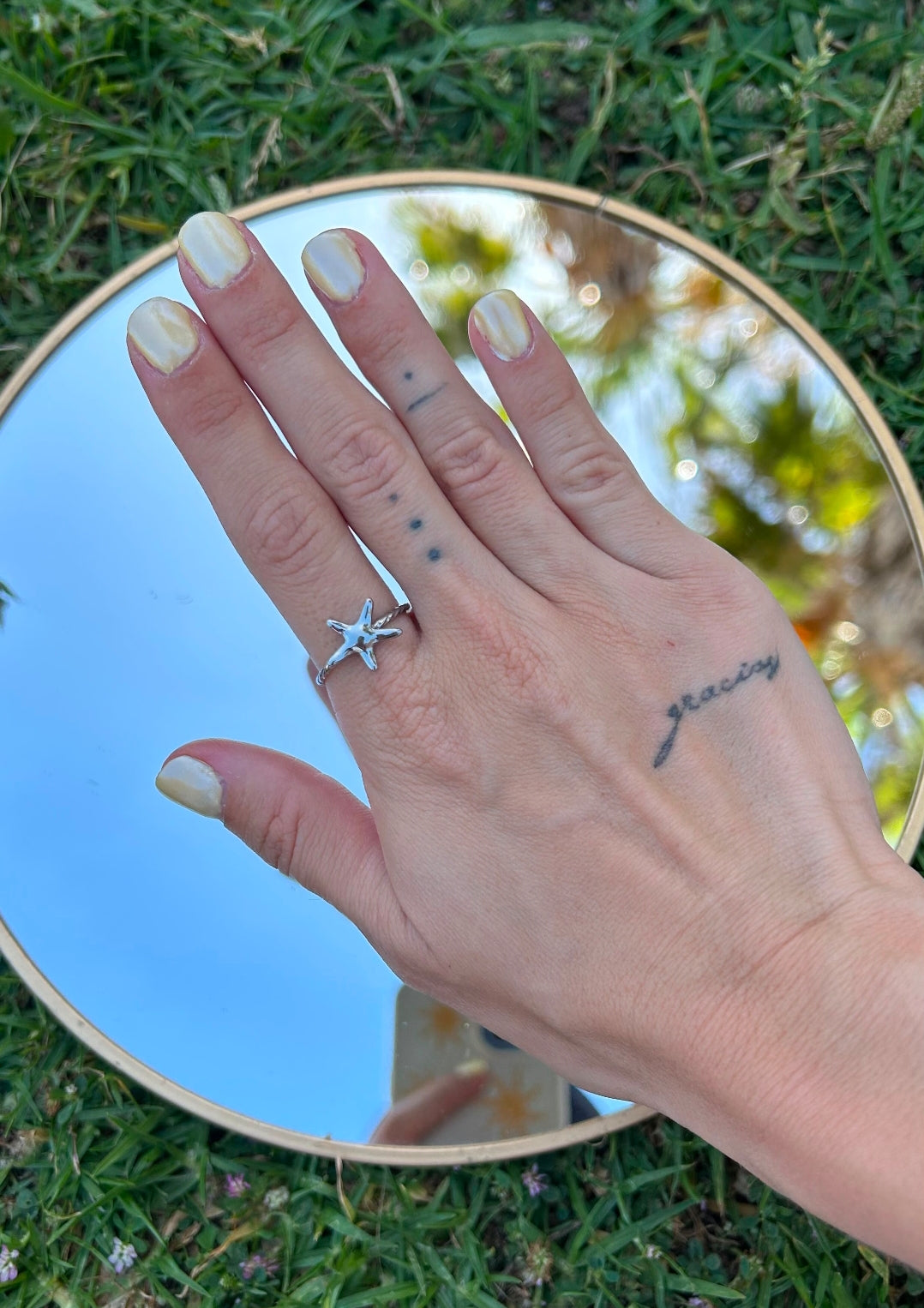 Anillo Pequeño Abierto En Forma de Estrella de Mar